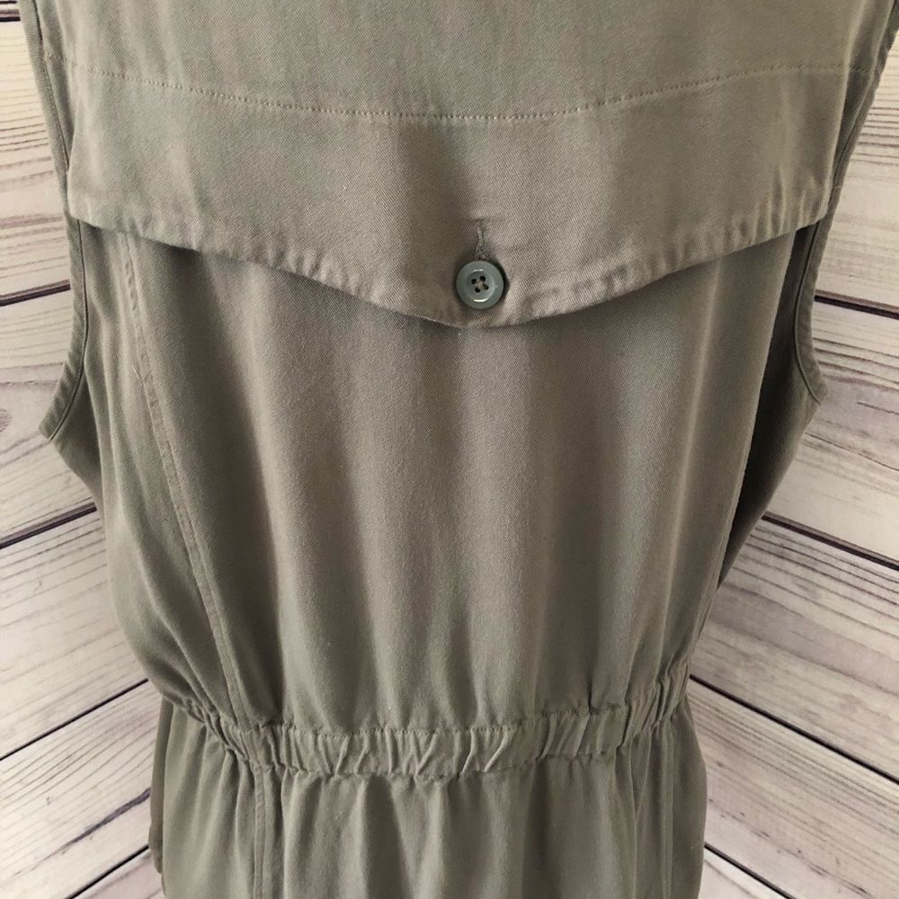 Francescas Miami Olive Green Draped Front Cinched Waist Vest Large — image 5 of 7